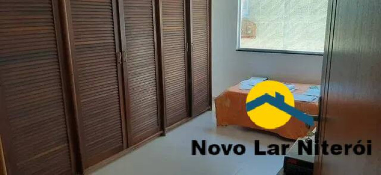Imagem Casa com 3 Quartos à Venda, 400 m² em Piratininga - Niterói Imagem Casa com 3 Quartos à Venda, 400 m² em Piratininga - Niterói