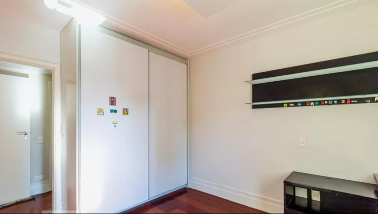 Imagem Imóvel com 3 Quartos à Venda, 228 m² em Moema - São Paulo