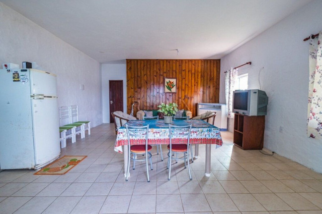 Imagem Casa com 4 Quartos à Venda, 264 m² em Enseada Do Brito (ens Brito) - Palhoça Imagem Casa com 4 Quartos à Venda, 264 m² em Enseada Do Brito (ens Brito) - Palhoça