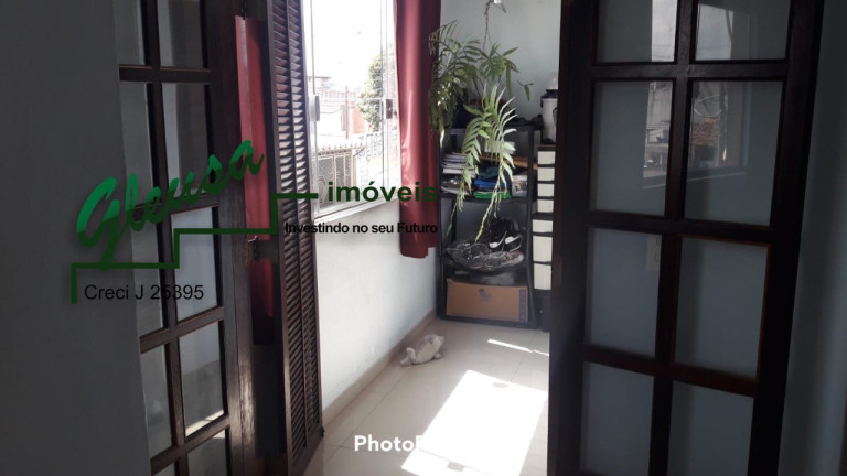 Imagem Sobrado com 3 Quartos à Venda, 163 m² em Jardim Caguassu - São Paulo Imagem Sobrado com 3 Quartos à Venda, 163 m² em Jardim Caguassu - São Paulo