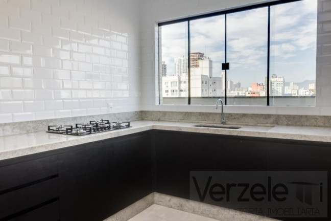 Imagem Apartamento com 2 Quartos à Venda, 76 m² em Nações - Balneário Camboriú Imagem Apartamento com 2 Quartos à Venda, 76 m² em Nações - Balneário Camboriú