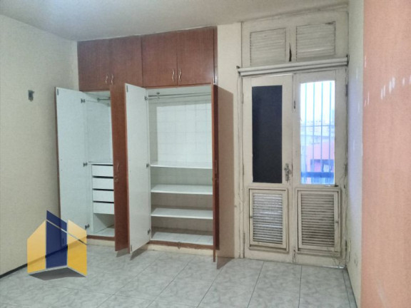 Imagem Apartamento com 2 Quartos à Venda, 130 m²