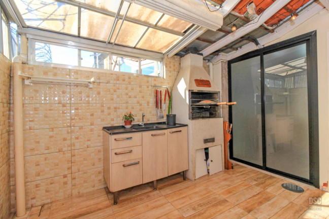 Imagem Casa com 3 Quartos à Venda, 92 m² em Camaquã - Porto Alegre Imagem Casa com 3 Quartos à Venda, 92 m² em Camaquã - Porto Alegre