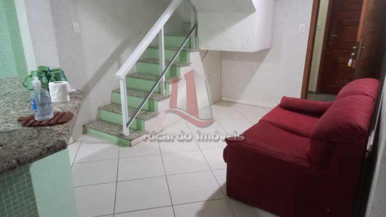 Imagem Imóvel com 2 Quartos à Venda, 80 m² em Peró - Cabo Frio Imagem Imóvel com 2 Quartos à Venda, 80 m² em Peró - Cabo Frio