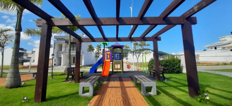 Imagem Casa de Condomínio com 3 Quartos à Venda, 211 m² em Beira Rio - Biguaçu Imagem Casa de Condomínio com 3 Quartos à Venda, 211 m² em Beira Rio - Biguaçu