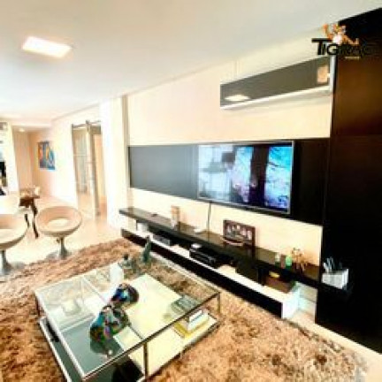 Imagem Apartamento com 2 Quartos à Venda, 158 m² em Centro - Balneário Camboriú Imagem Apartamento com 2 Quartos à Venda, 158 m² em Centro - Balneário Camboriú