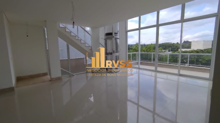 Imagem Sobrado com 4 Quartos à Venda, em Alphaville - Santana De Parnaíba Imagem Sobrado com 4 Quartos à Venda, em Alphaville - Santana De Parnaíba