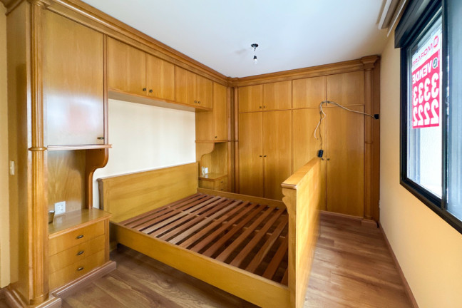 Imagem Apartamento com 3 Quartos à Venda, 94 m² em Petrópolis - Porto Alegre Imagem Apartamento com 3 Quartos à Venda, 94 m² em Petrópolis - Porto Alegre