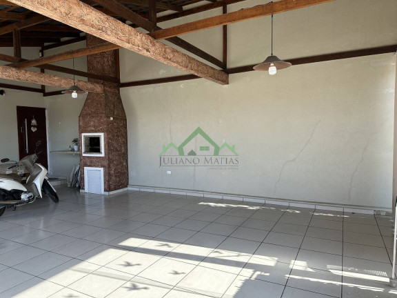 Imagem Sobrado com 3 Quartos à Venda, 250 m² em Centro - Balneário Barra Do Sul