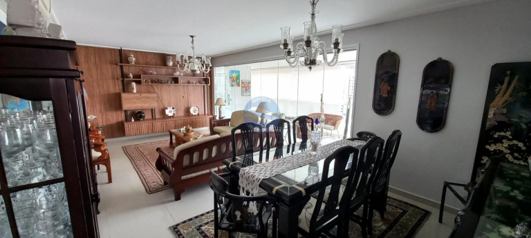 Imagem Apartamento com 3 Quartos à Venda, 192 m² em Embaré - Santos