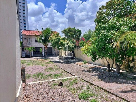 Imagem Casa com 2 Quartos à Venda, 180 m² em Manuel Dias Branco - Fortaleza Imagem Casa com 2 Quartos à Venda, 180 m² em Manuel Dias Branco - Fortaleza
