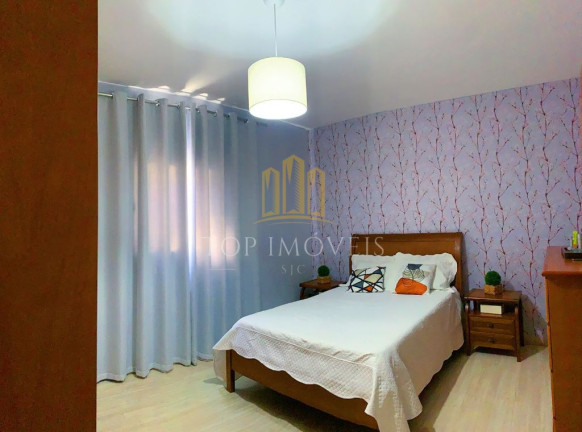Imagem Casa com 3 Quartos à Venda, 295 m² em Alta Vista - Caçapava