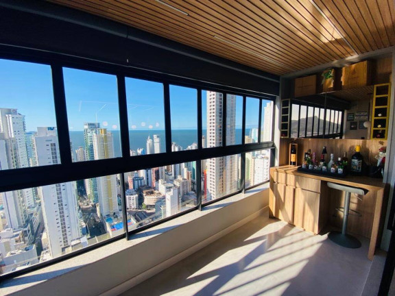 Imagem Apartamento com 3 Quartos à Venda, 130 m² em Centro - Balneário Camboriú