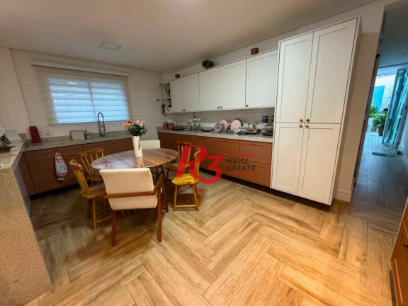 Imagem Sobrado com 4 Quartos à Venda, 192 m² em Aparecida - Santos