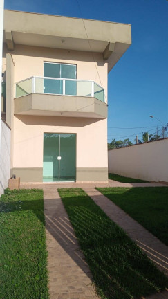 Imagem Sobrado com 2 Quartos à Venda, 130 m² em Jardim Veneza - Peruíbe Imagem Sobrado com 2 Quartos à Venda, 130 m² em Jardim Veneza - Peruíbe