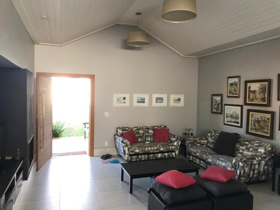 Imagem Imóvel com 3 Quartos à Venda, 200 m² em Represa Jurumirim - Avaré Imagem Imóvel com 3 Quartos à Venda, 200 m² em Represa Jurumirim - Avaré