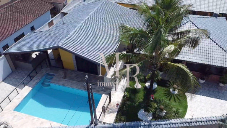 Imagem Casa com 5 Quartos à Venda, 450 m² em Balneário Flórida - Praia Grande Imagem Casa com 5 Quartos à Venda, 450 m² em Balneário Flórida - Praia Grande