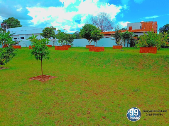 Imagem Casa com 3 Quartos à Venda, 1.350 m² em Ninho Verde Ii - Pardinho Imagem Casa com 3 Quartos à Venda, 1.350 m² em Ninho Verde Ii - Pardinho