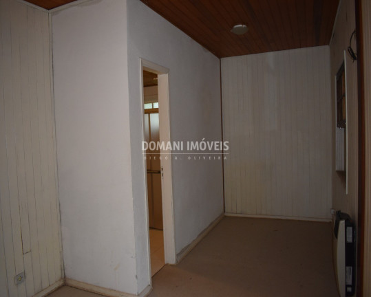 Imagem Casa com 4 Quartos à Venda, 720 m² em Região Da Vila Inglesa - Campos Do Jordão Imagem Casa com 4 Quartos à Venda, 720 m² em Região Da Vila Inglesa - Campos Do Jordão