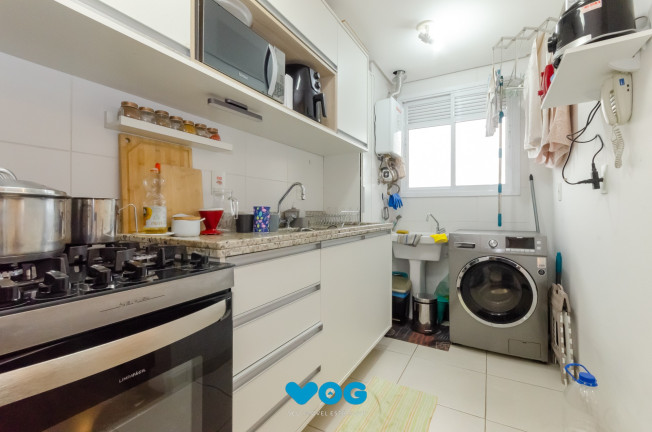 Imagem Imóvel com 3 Quartos à Venda, 65 m² em Petrópolis - Porto Alegre