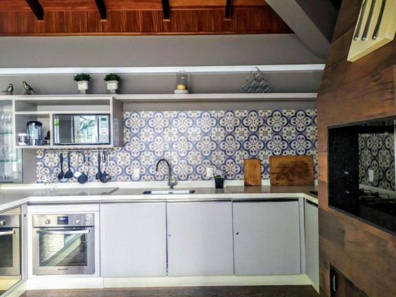 Imagem Imóvel com 3 Quartos à Venda, 155 m² em Centro - Balneário Camboriú Imagem Imóvel com 3 Quartos à Venda, 155 m² em Centro - Balneário Camboriú