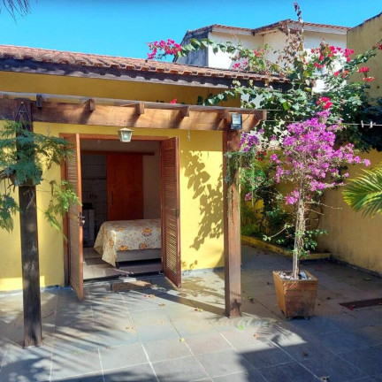 Imagem Casa com 3 Quartos à Venda, 360 m² em Jd São Luiz - Peruíbe Imagem Casa com 3 Quartos à Venda, 360 m² em Jd São Luiz - Peruíbe