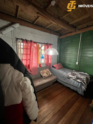 Imagem Casa com 4 Quartos à Venda, 216 m² em Rio Pequeno - Camboriú Imagem Casa com 4 Quartos à Venda, 216 m² em Rio Pequeno - Camboriú