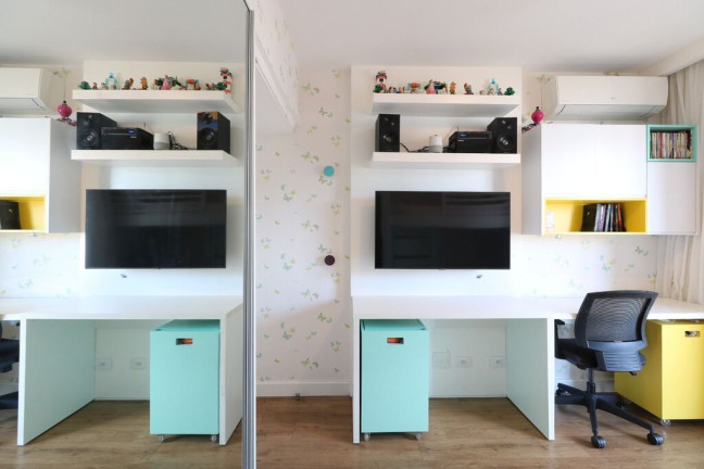 Imagem Imóvel com 4 Quartos à Venda,  em Moema - São Paulo