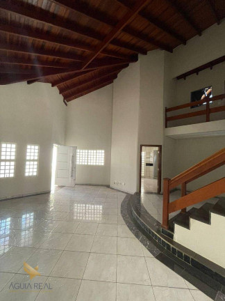 Imagem Sobrado com 3 Quartos à Venda, 270 m² em Carandá Bosque - Campo Grande Imagem Sobrado com 3 Quartos à Venda, 270 m² em Carandá Bosque - Campo Grande