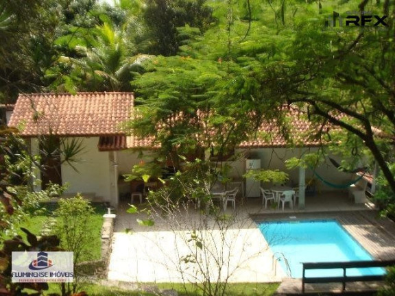 Imagem Casa com 5 Quartos à Venda, 2.400 m² em Vila Progresso - Niterói Imagem Casa com 5 Quartos à Venda, 2.400 m² em Vila Progresso - Niterói