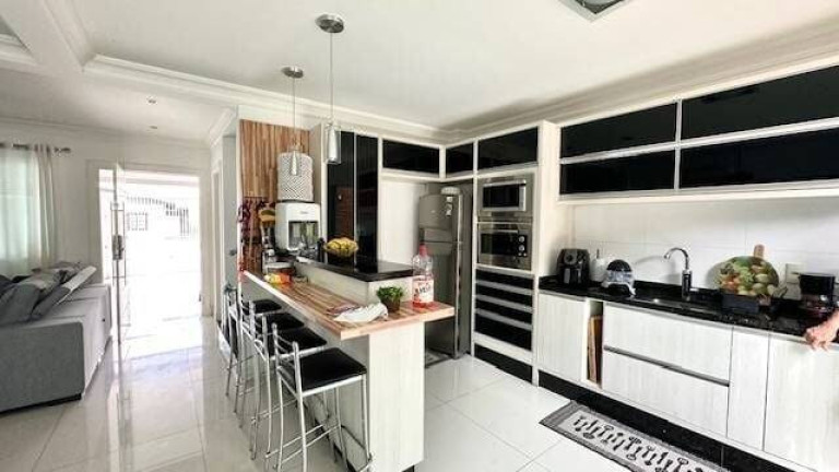 Imagem Casa com 3 Quartos à Venda, 400 m² em Nações - Balneário Camboriú