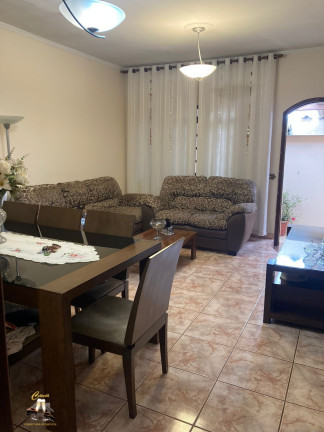 Casa com 4 Quartos à Venda, 185 m² em Vila Scarpelli - Santo André