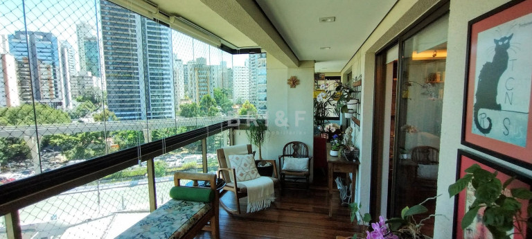 Imagem Apartamento com 3 Quartos à Venda, 147 m² em Brooklin - São Paulo Imagem Apartamento com 3 Quartos à Venda, 147 m² em Brooklin - São Paulo