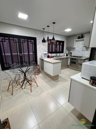 Imagem Casa com 4 Quartos à Venda, 400 m² em Parque Dos Príncipes - São Paulo Imagem Casa com 4 Quartos à Venda, 400 m² em Parque Dos Príncipes - São Paulo