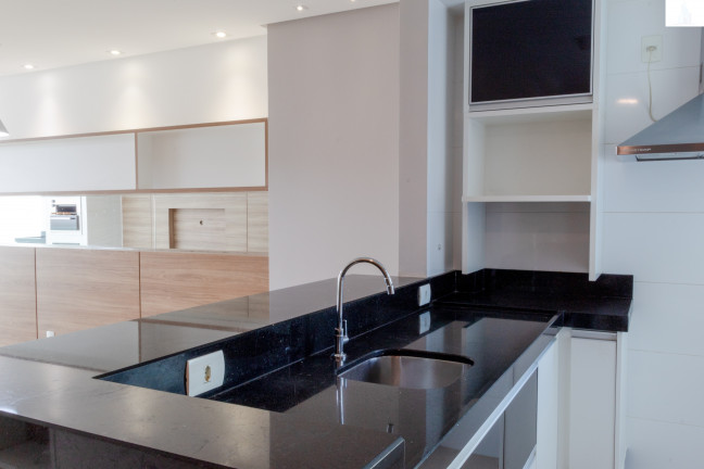 Imagem Imóvel com 3 Quartos à Venda, 109 m² em Centro - Guarapari