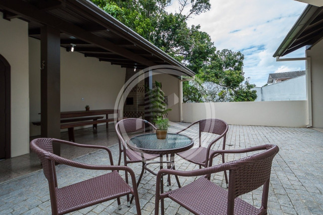 Imagem Casa com 3 Quartos à Venda, 160 m² em Morrinhos - Bombinhas Imagem Casa com 3 Quartos à Venda, 160 m² em Morrinhos - Bombinhas
