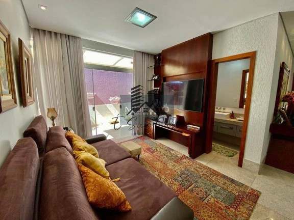 Imagem Casa com 5 Quartos à Venda, 607 m² em Braúnas - Belo Horizonte Imagem Casa com 5 Quartos à Venda, 607 m² em Braúnas - Belo Horizonte