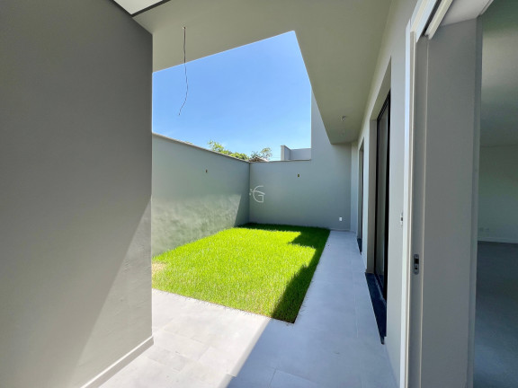 Imagem Sobrado com 3 Quartos à Venda, 163 m² em Glória - Joinville
