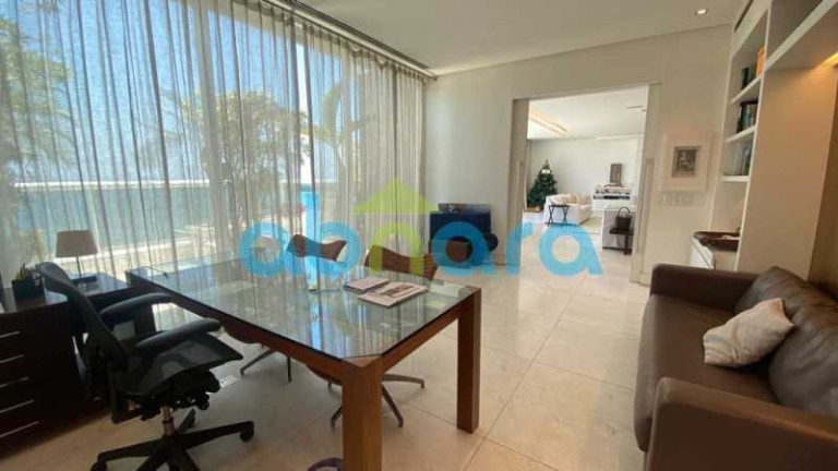 Imagem Cobertura com 4 Quartos à Venda, 680 m² em Copacabana - Rio De Janeiro Imagem Cobertura com 4 Quartos à Venda, 680 m² em Copacabana - Rio De Janeiro