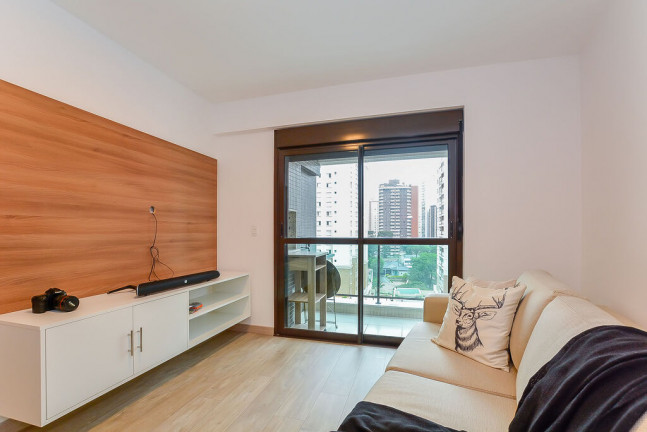 Imagem Imóvel com 1 Quarto à Venda, 31 m² em água Verde - Curitiba