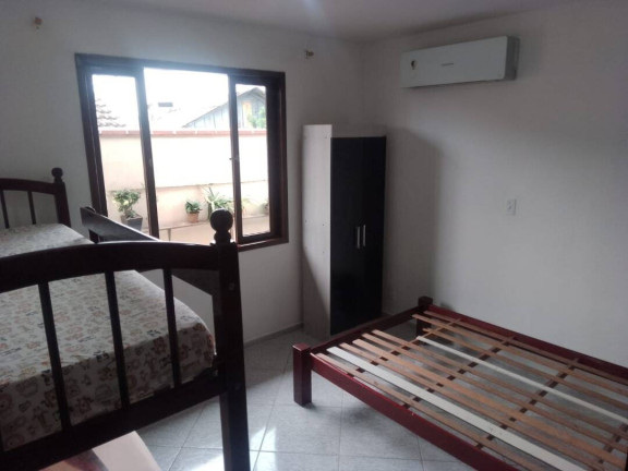 Imagem Casa com 4 Quartos à Venda, 260 m² em Costeira - Balneário Barra Do Sul Imagem Casa com 4 Quartos à Venda, 260 m² em Costeira - Balneário Barra Do Sul