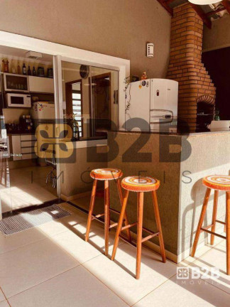 Imagem Casa com 3 Quartos à Venda, 247 m² em Quinta Raniei Green - Bauru Imagem Casa com 3 Quartos à Venda, 247 m² em Quinta Raniei Green - Bauru