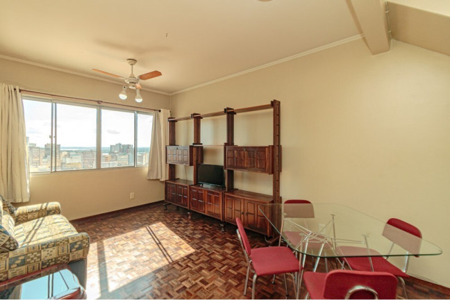 Imagem Imóvel com 2 Quartos à Venda, 110 m² em Independência - Porto Alegre Imagem Imóvel com 2 Quartos à Venda, 110 m² em Independência - Porto Alegre