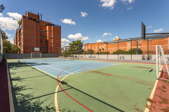 Imagem Imóvel com 2 Quartos à Venda,  em Chácara Das Pedras - Porto Alegre