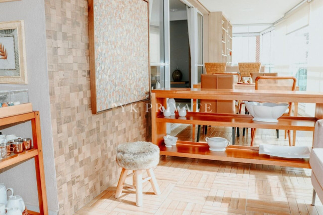 Imagem Apartamento com 3 Quartos à Venda, 180 m² em Vila Romana - São Paulo