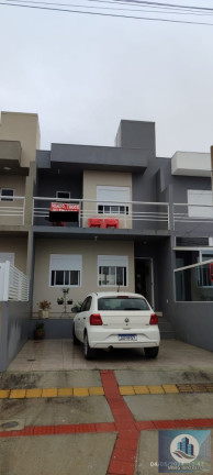 Imagem Sobrado com 3 Quartos à Venda, 110 m² em Laranjal - Pelotas Imagem Sobrado com 3 Quartos à Venda, 110 m² em Laranjal - Pelotas