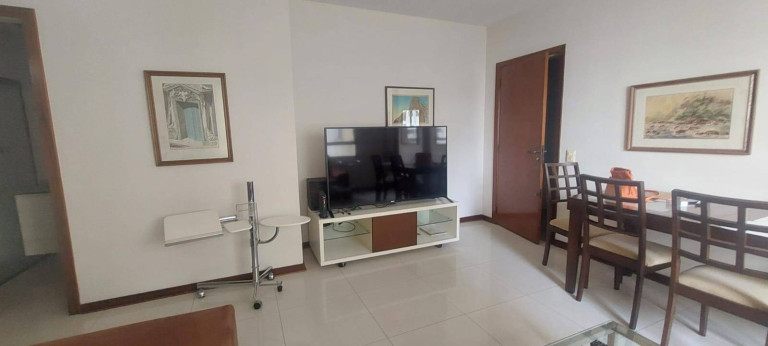 Imagem Apartamento com 2 Quartos à Venda, 77 m² em Centro - Florianópolis Imagem Apartamento com 2 Quartos à Venda, 77 m² em Centro - Florianópolis