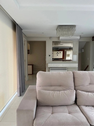Imagem Casa com 3 Quartos à Venda, 181 m² em Vila Assunção - Porto Alegre Imagem Casa com 3 Quartos à Venda, 181 m² em Vila Assunção - Porto Alegre