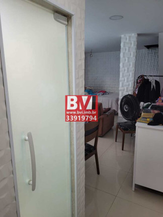 Imagem Casa com 2 Quartos à Venda, 74 m² em Cordovil - Rio De Janeiro Imagem Casa com 2 Quartos à Venda, 74 m² em Cordovil - Rio De Janeiro