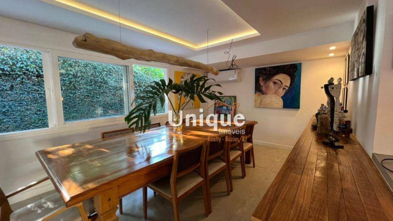 Imagem Casa com 4 Quartos à Venda, 180 m² em Ferradura - Armação Dos Búzios Imagem Casa com 4 Quartos à Venda, 180 m² em Ferradura - Armação Dos Búzios